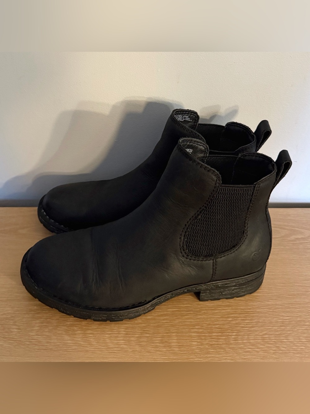 Born Cove Leather Chelsea Boots - Size 8.5